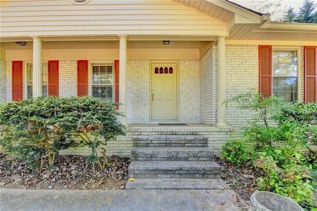 Photo - 2628 Whitehurst Dr