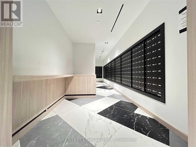 Photo - 395 Bloor St E Unit 4906