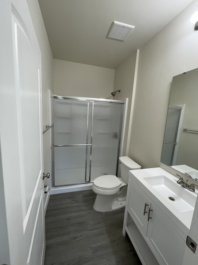 Photo - 233 Harmony Mdws Ct