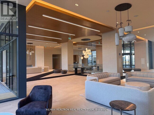 Photo - 8960 Jane St Unité 807