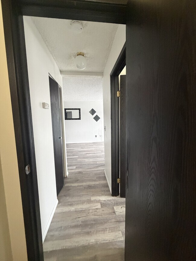 Photo - 4620 Reka Dr