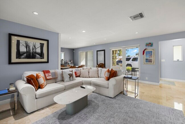 Photo - 6251 NE 19th Terrace