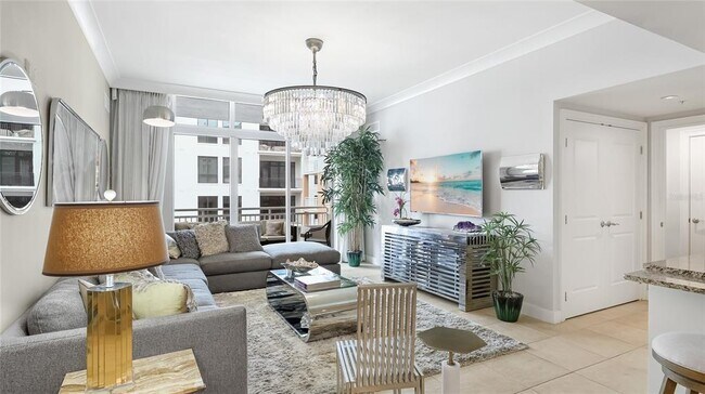 Photo - 1350 Main St Unidad 1503