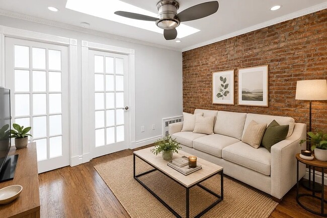 239 E 14th St Unit 5F
