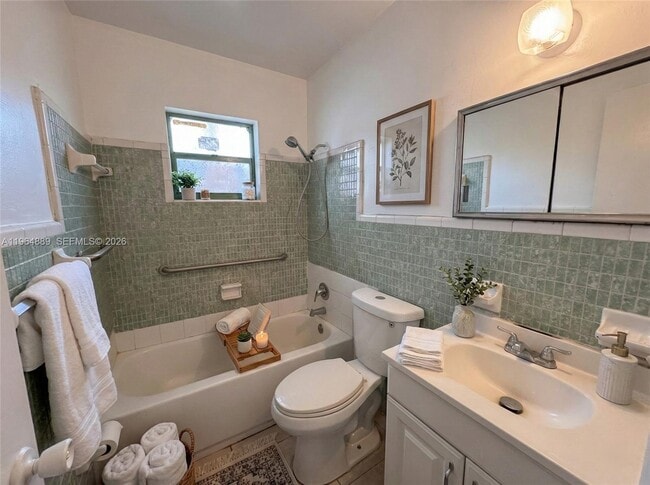 Photo - 3331 NW 43rd Terrace