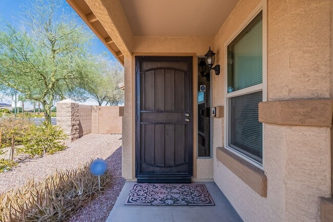 Photo - Stunning 4-Bedroom, 1.75-Bath Home Near South Mountain Section 8 Welcome