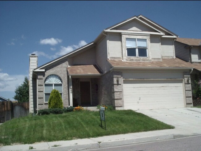 Woodmen and Austin Bluffs area home - Woodmen and Austin Bluffs area home