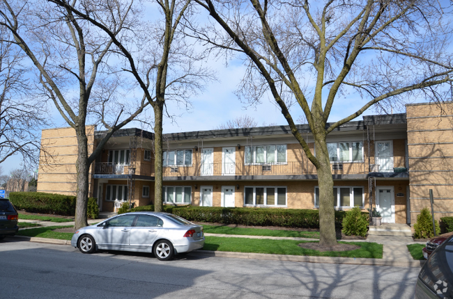 Building Photo - 2032 Linden Ave Unit A Rental