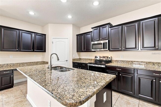 1379 Palmetto Dunes St