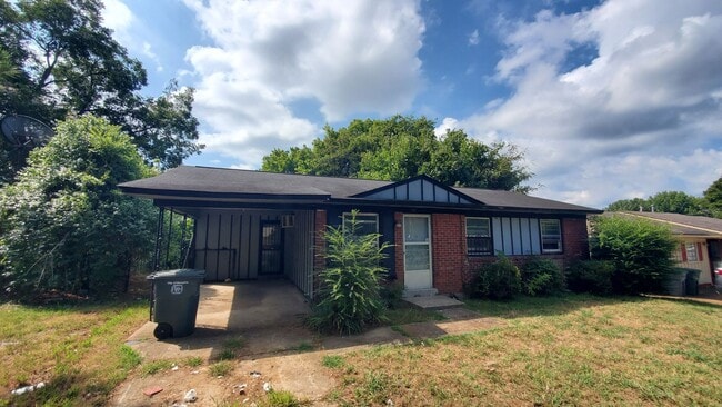 Building Photo - 271 W Levi Rd Rental