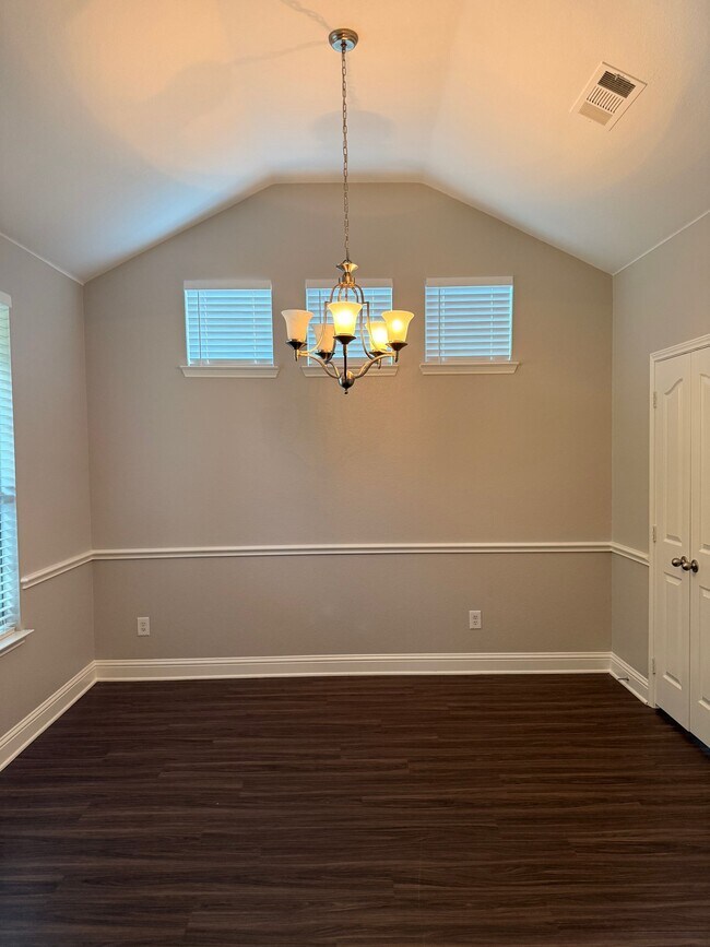 Photo - 3105 Whispering Pine Blvd