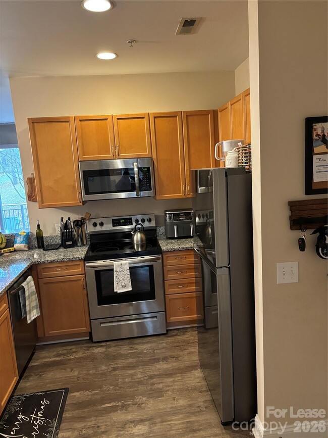 Photo - 1306 Kenilworth Ave Unit 312