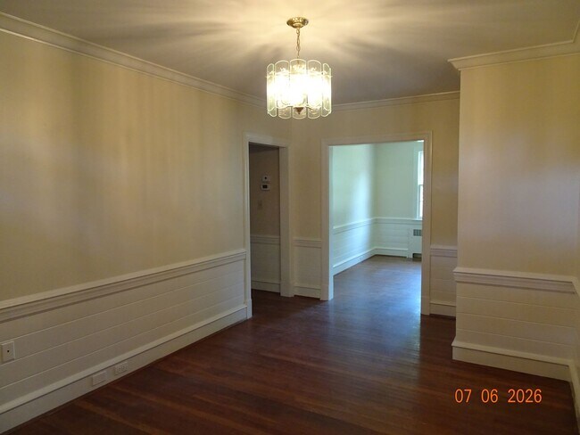 Photo - 3 bedrooms, 2 baths single family home