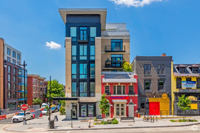 2200 14th St NW - Lumen Condos