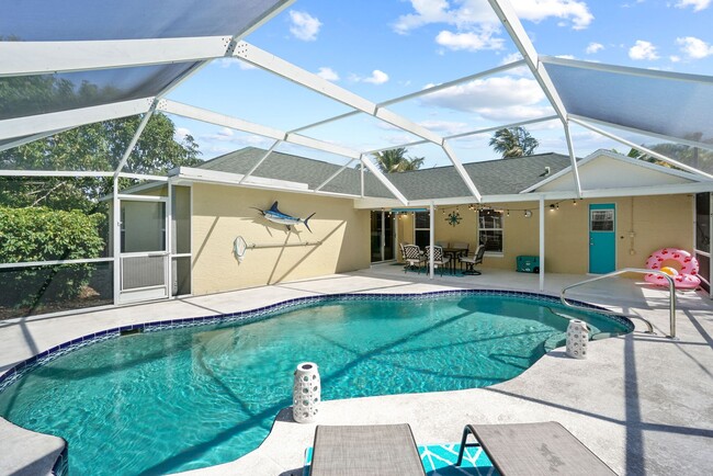 BEAUTIFUL 4/2/2 POOL HOME! - BEAUTIFUL 4/2/2 POOL HOME!