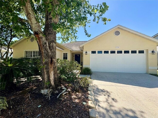 Building Photo - 17744 Esprit Dr