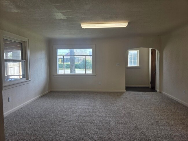 Photo - 2 bedroom home in West Bremerton