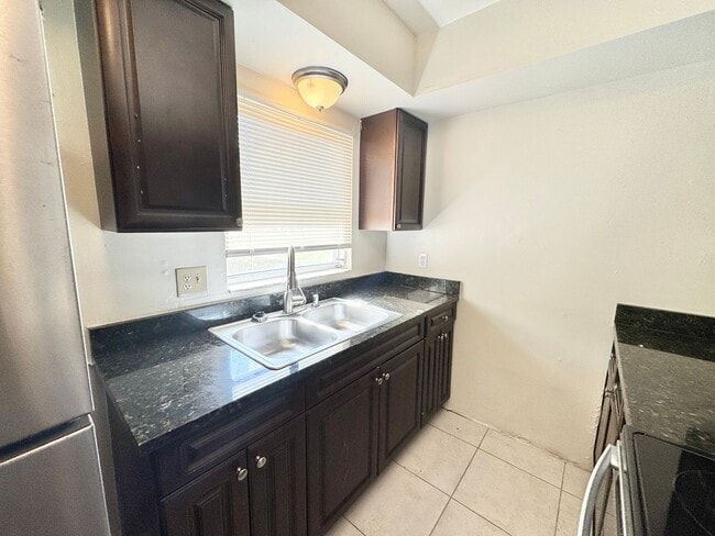 Photo - ** BONITA SPRINGS ** 2 BED / 1 BATH - WEST...