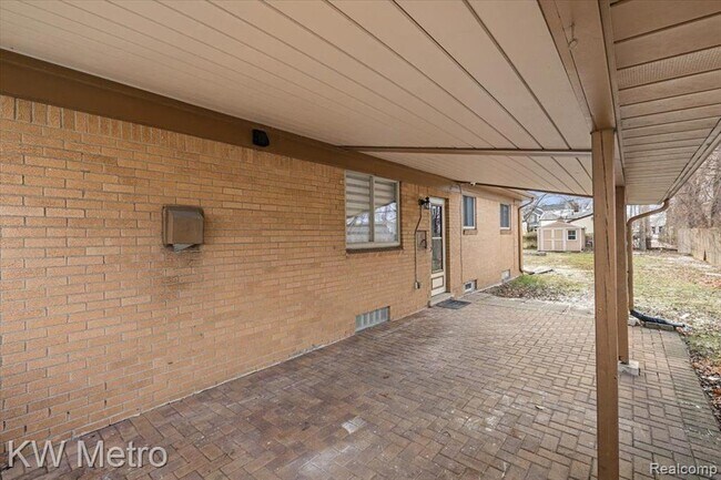 Photo - 4115 Edgeland Ave
