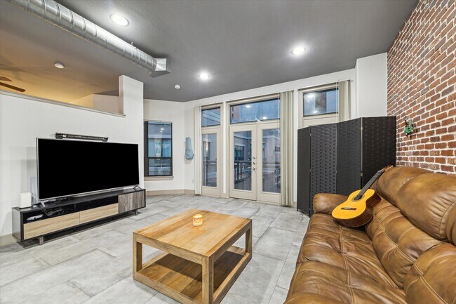 Photo - 1901 Post Oak Blvd Unit 4304