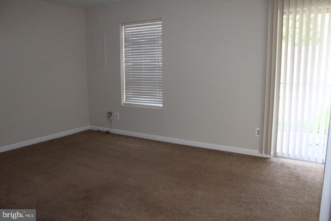 Building Photo - 112 Bentley Ct