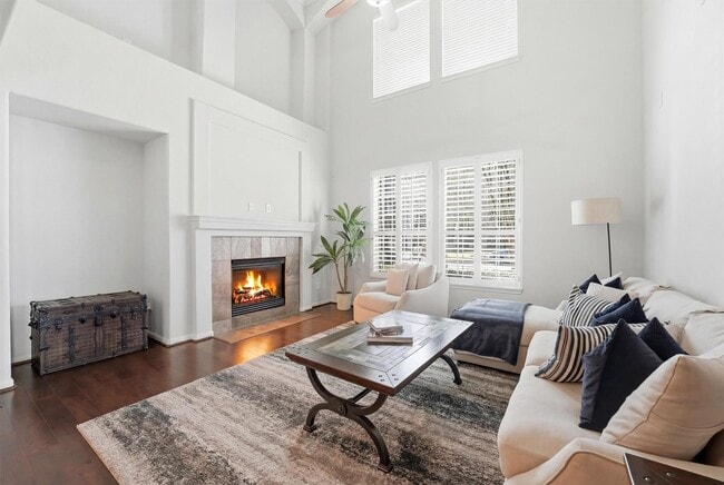 Photo - 58 Crocus Petal St