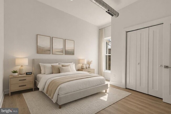 Photo - 1605 F St NE Unit 3