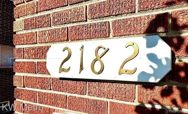 Photo - 2182 Vernier Rd