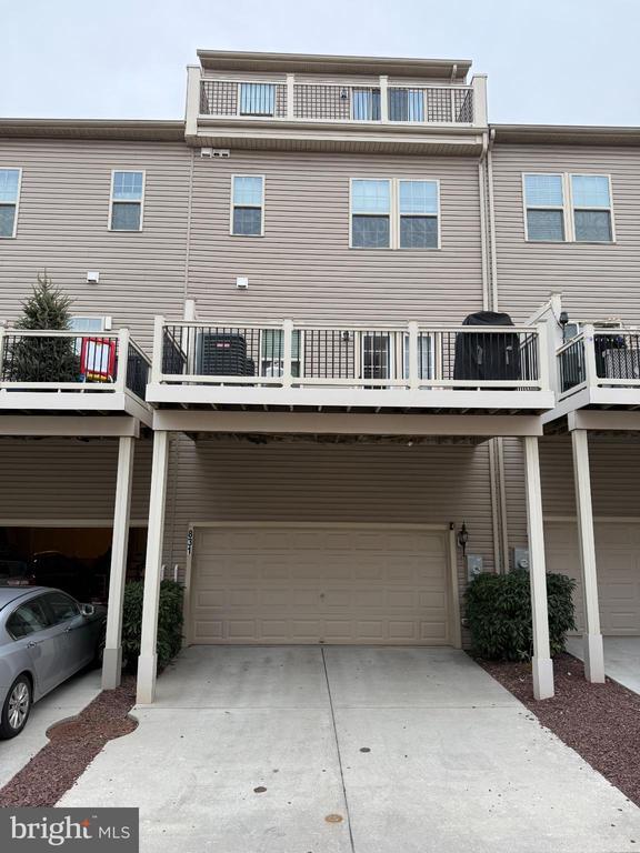 Photo - 831 S Macon St.