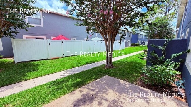 Photo - 13054 Lexington Summit St