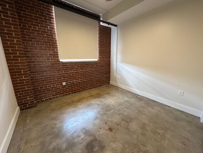 Hemlock Lofts