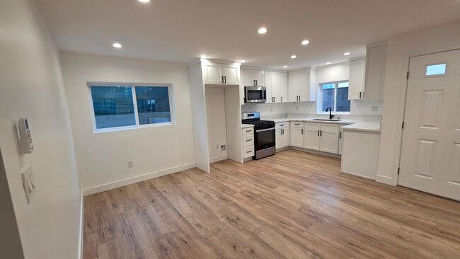 Photo - 805 W Glenoaks Blvd Unidad 805 A and B