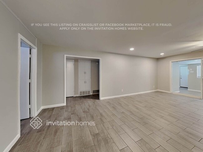 Photo - 3415 W Elm St