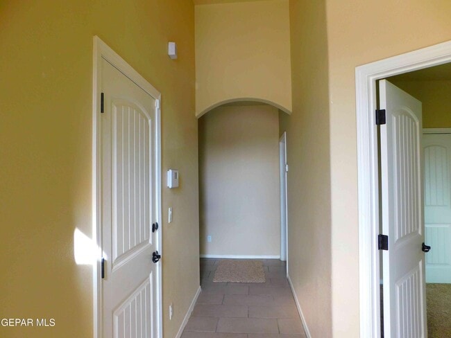 4088 Loma Dante