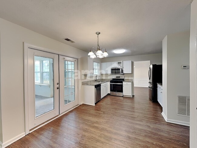 Photo - 4238 Brighton Way NW