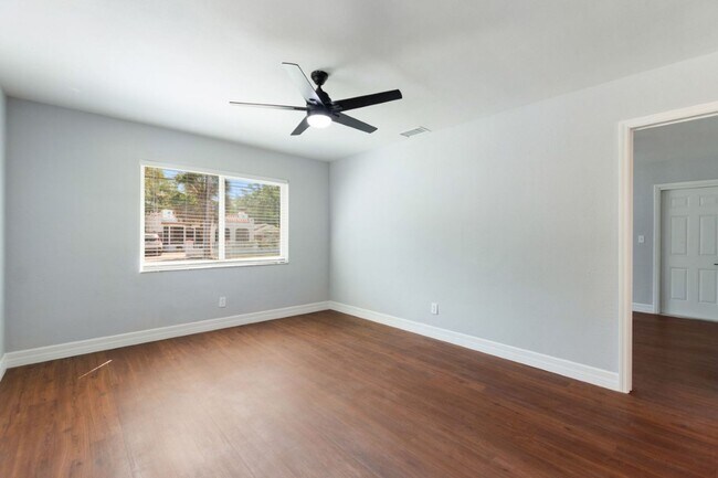 Photo - 5100/5102 24th Ave - Duplex Unit 5100 24th Ave