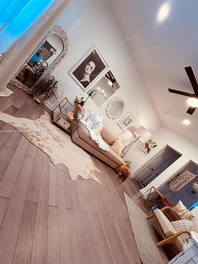 Photo - 1227 Euclid Ave Unit 7