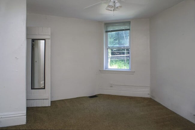 1 Boundary St Unit BOU - 1