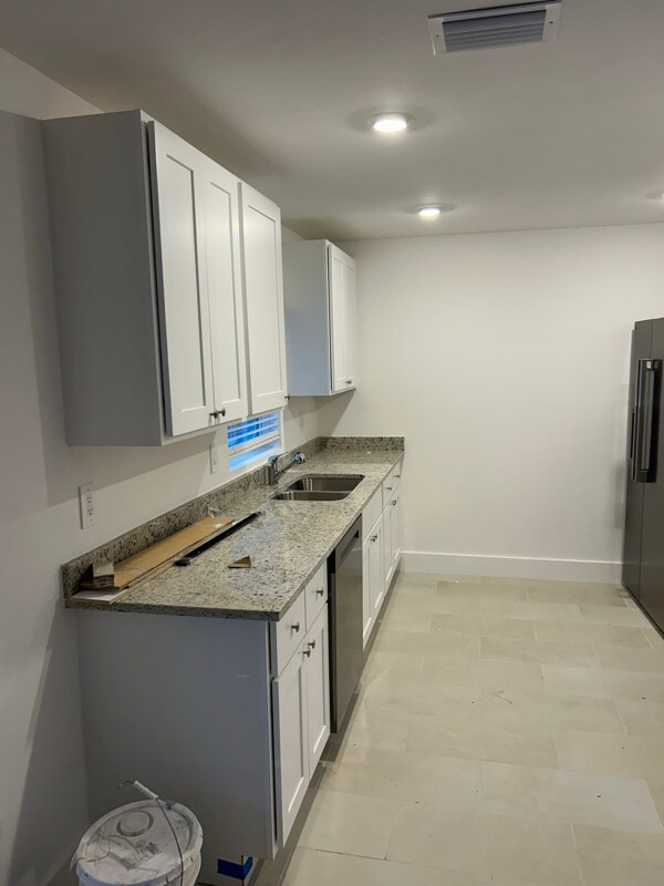 Photo - 3632 Marion St