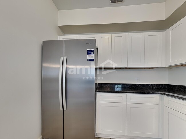 Photo - 7 Otter Creek Dr