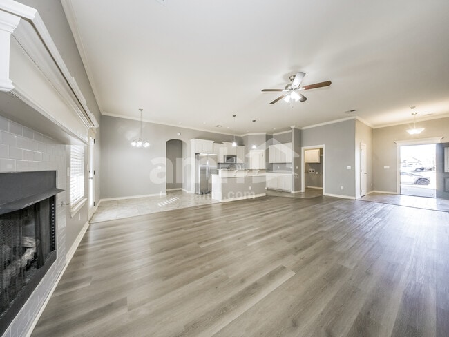 Photo - 416 E Charlotte Terrace