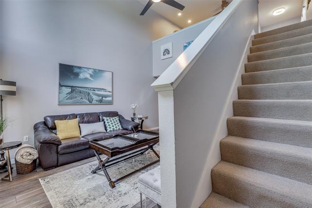 Photo - 5111 Manett St Unidad 208