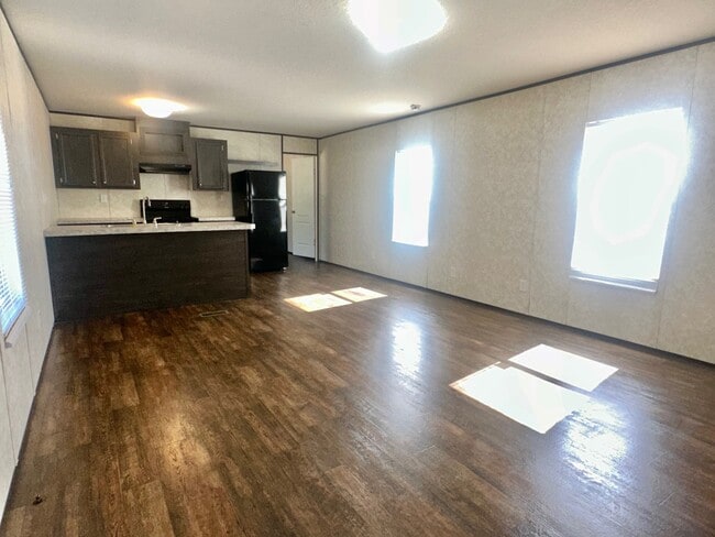 Photo - 508 Blakley Dr