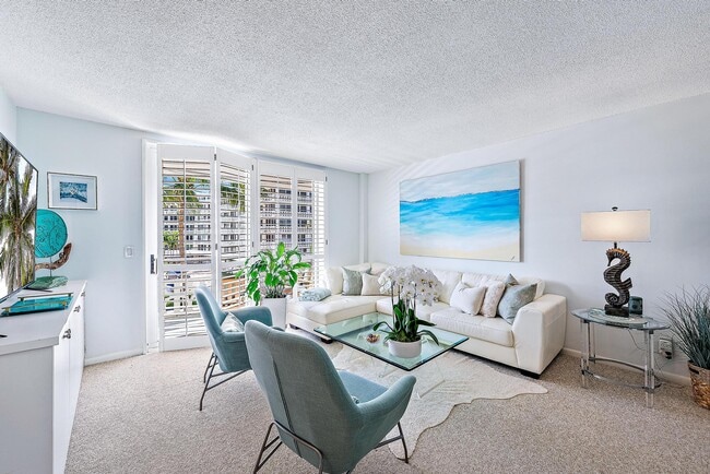 Building Photo - 139 Sunrise Ave Unit 306 Rental
