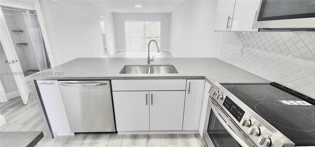 Photo - 8040 N Colony Cir Unit 309