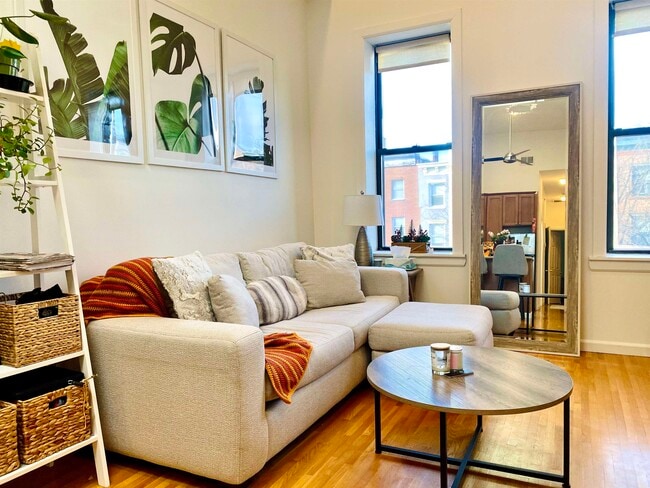 Photo - 123 Washington St Unit 4R