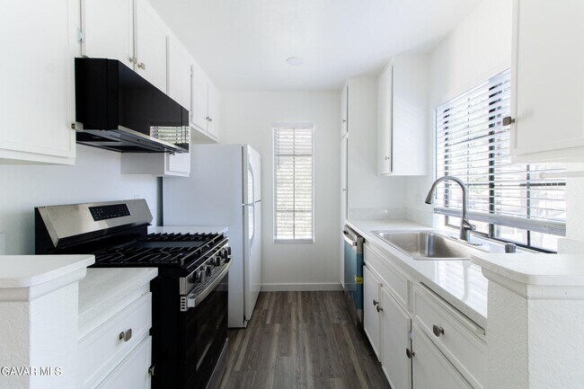 2554 Olive Dr Unit 96