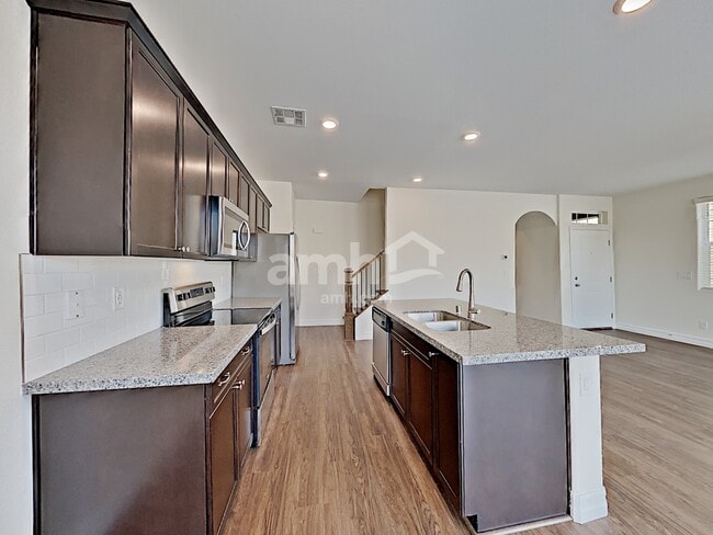924 Nero Ave