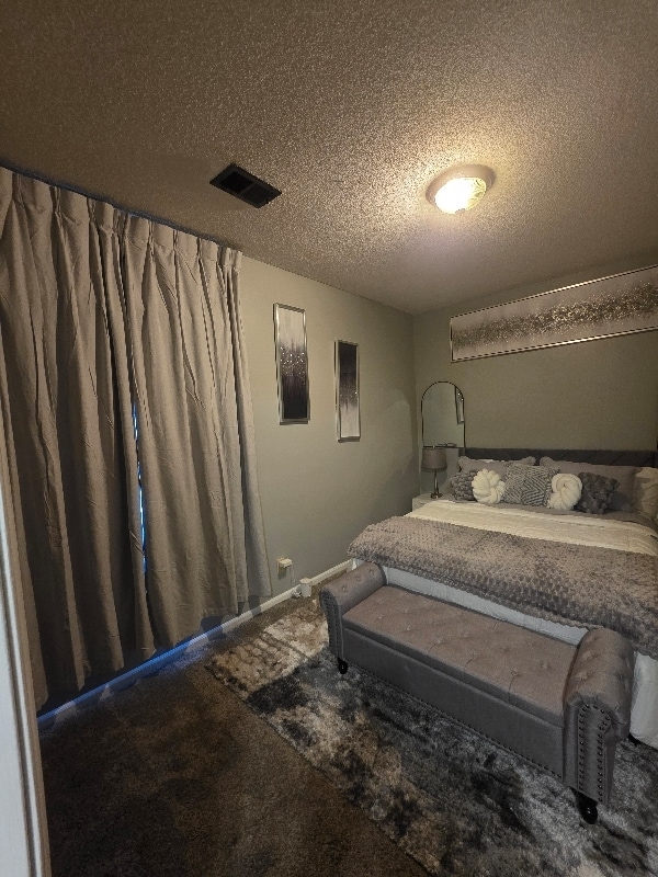 Building Photo - 3130 Freeman Ave