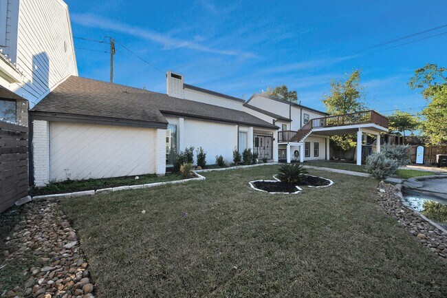 Photo - 10743 Boardwalk St